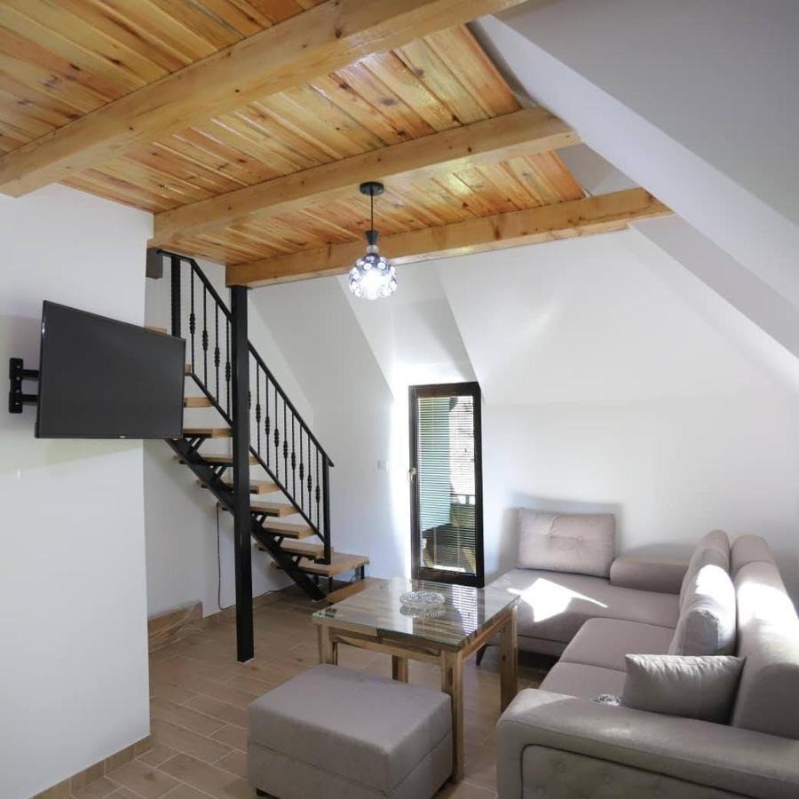 P-Zlatar, Apartman 3 Brdo Exteriér fotografie