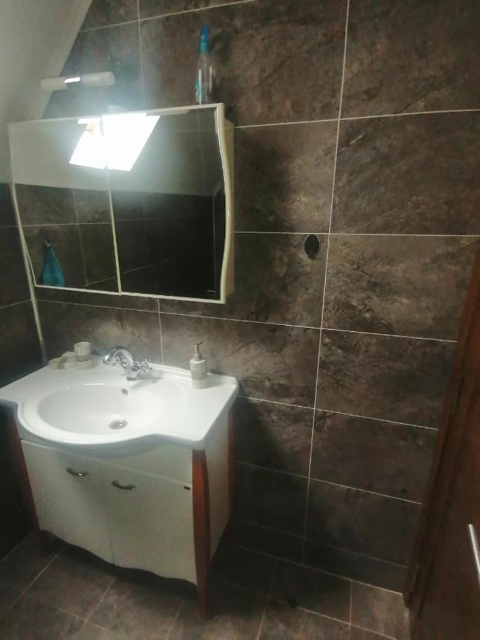 P-Zlatar, Apartman 3 Brdo Exteriér fotografie